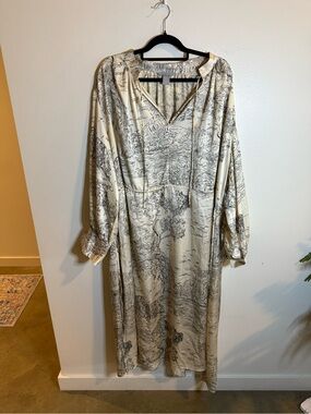 H&M | Dresses | Hm Green Lace Bodycon Dress | Poshmark